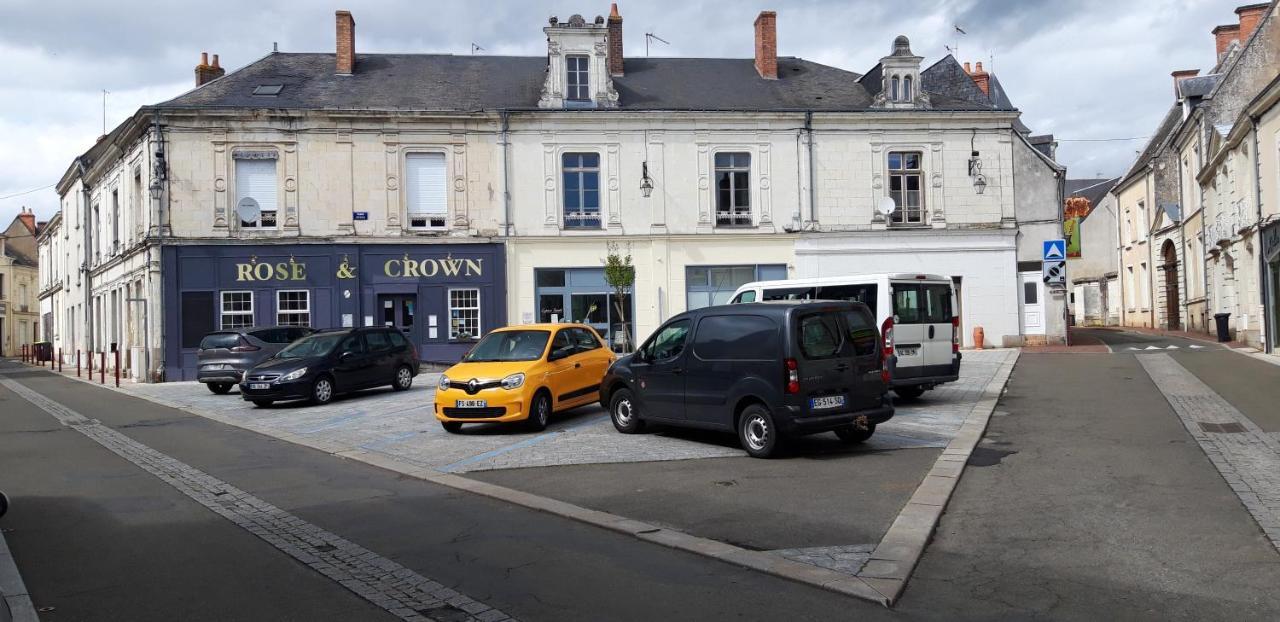 À 200m du château Le Lude Exterior foto